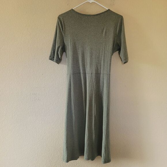 Betabrand Dress Layered Front Faux Wrap Size Medium Green Casual Stretch Comfort - Picture 7 of 7